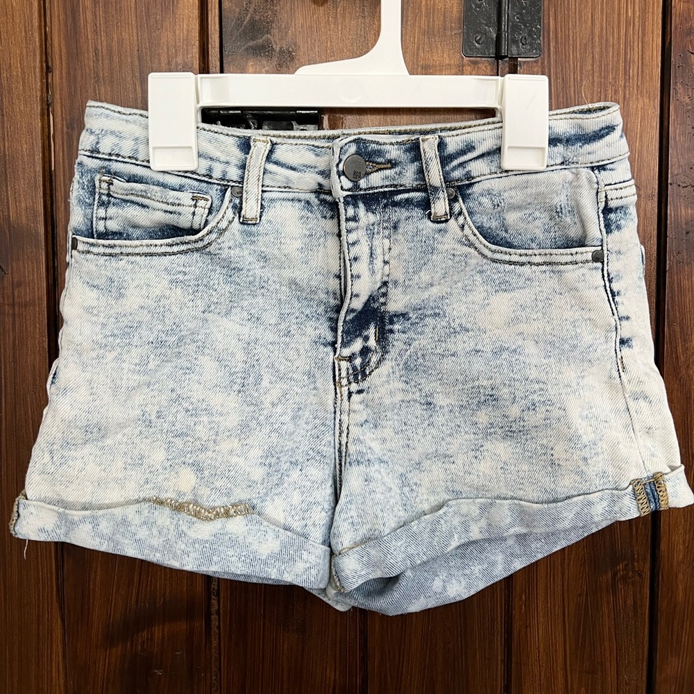 Denim Shorts - High rise cuff